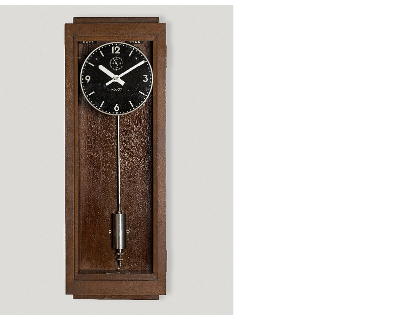Relojes en la exposición La tirania de Cronos