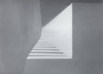 Escalera esquina sombra [Shadow Corner Staircase]