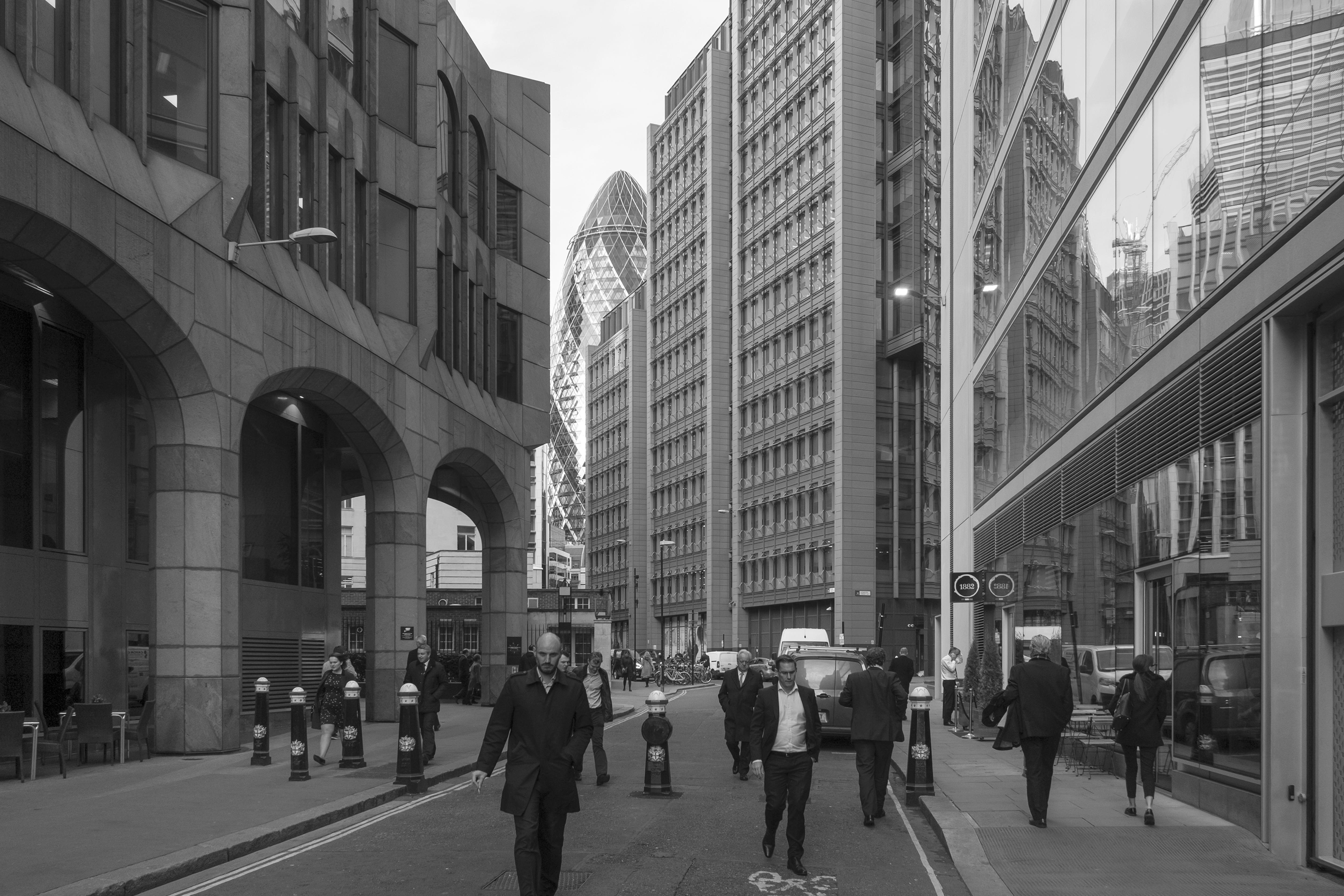 30 St Mary Axe (‘The Gherkin’, Foster + Partners, 2003) seen from Mark Lane towards Fenchurch Street