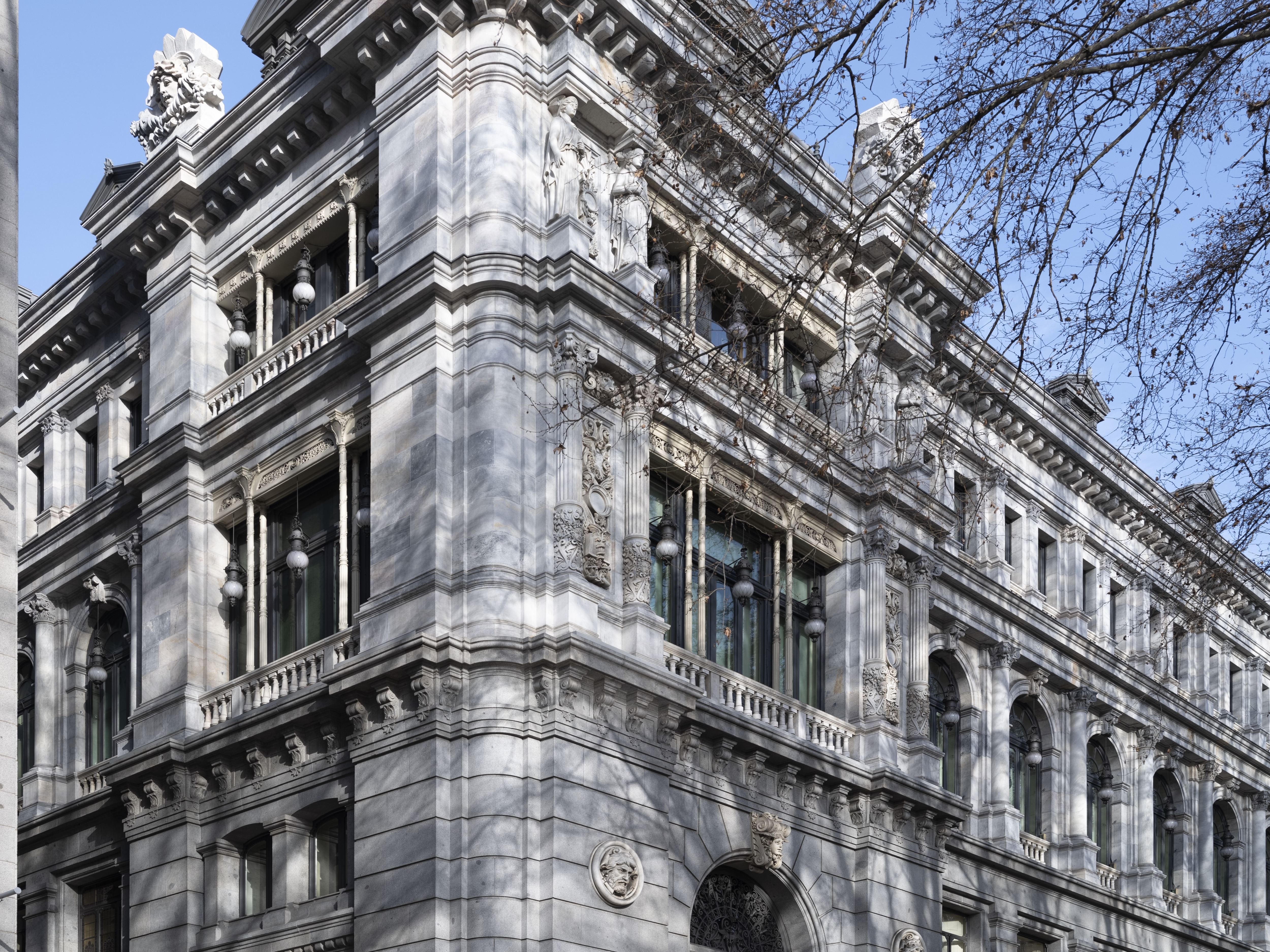 Adaro: un estudio de caso [Adaro: case study]