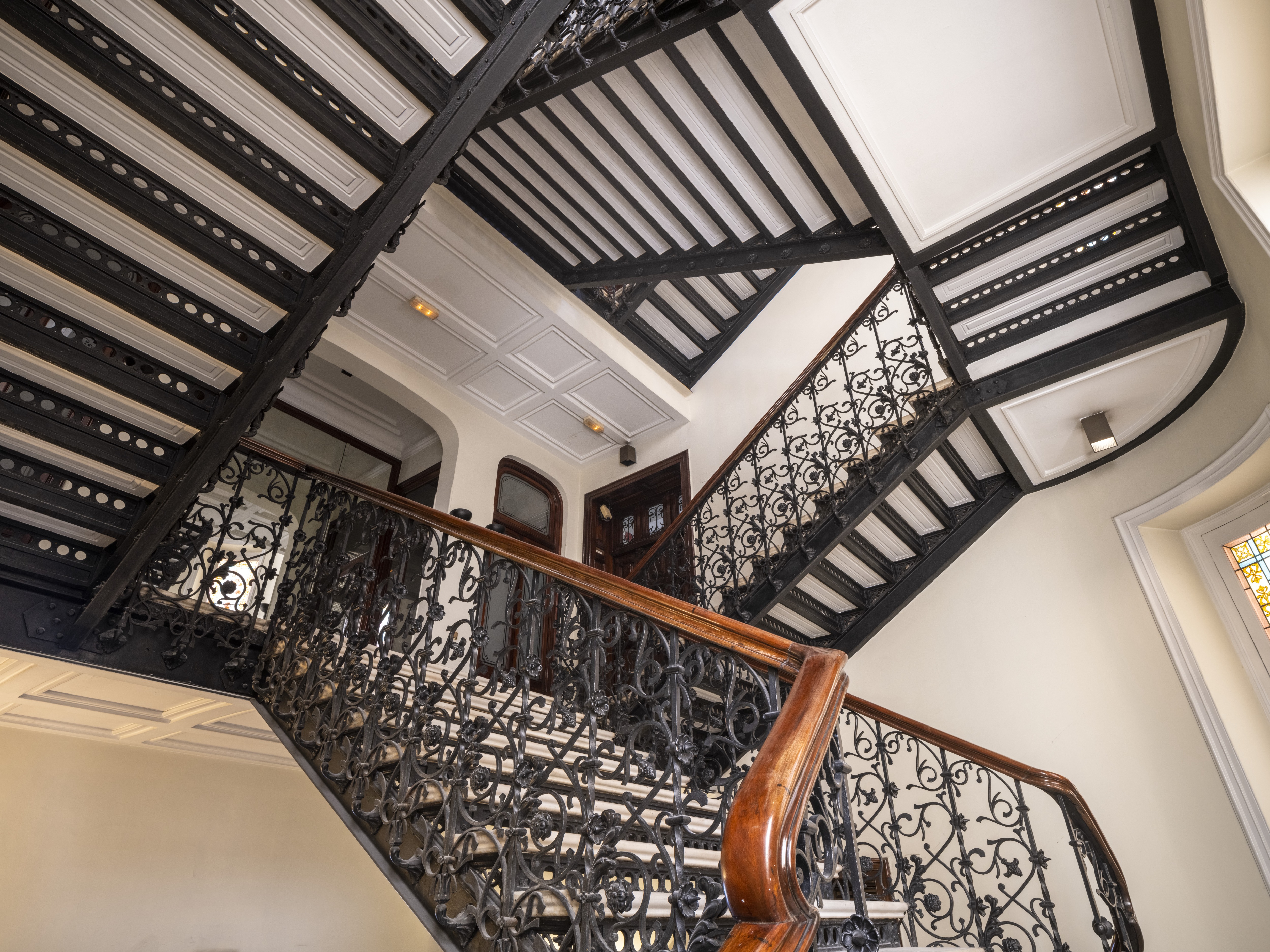 Adaro: un estudio de caso [Adaro: case study]