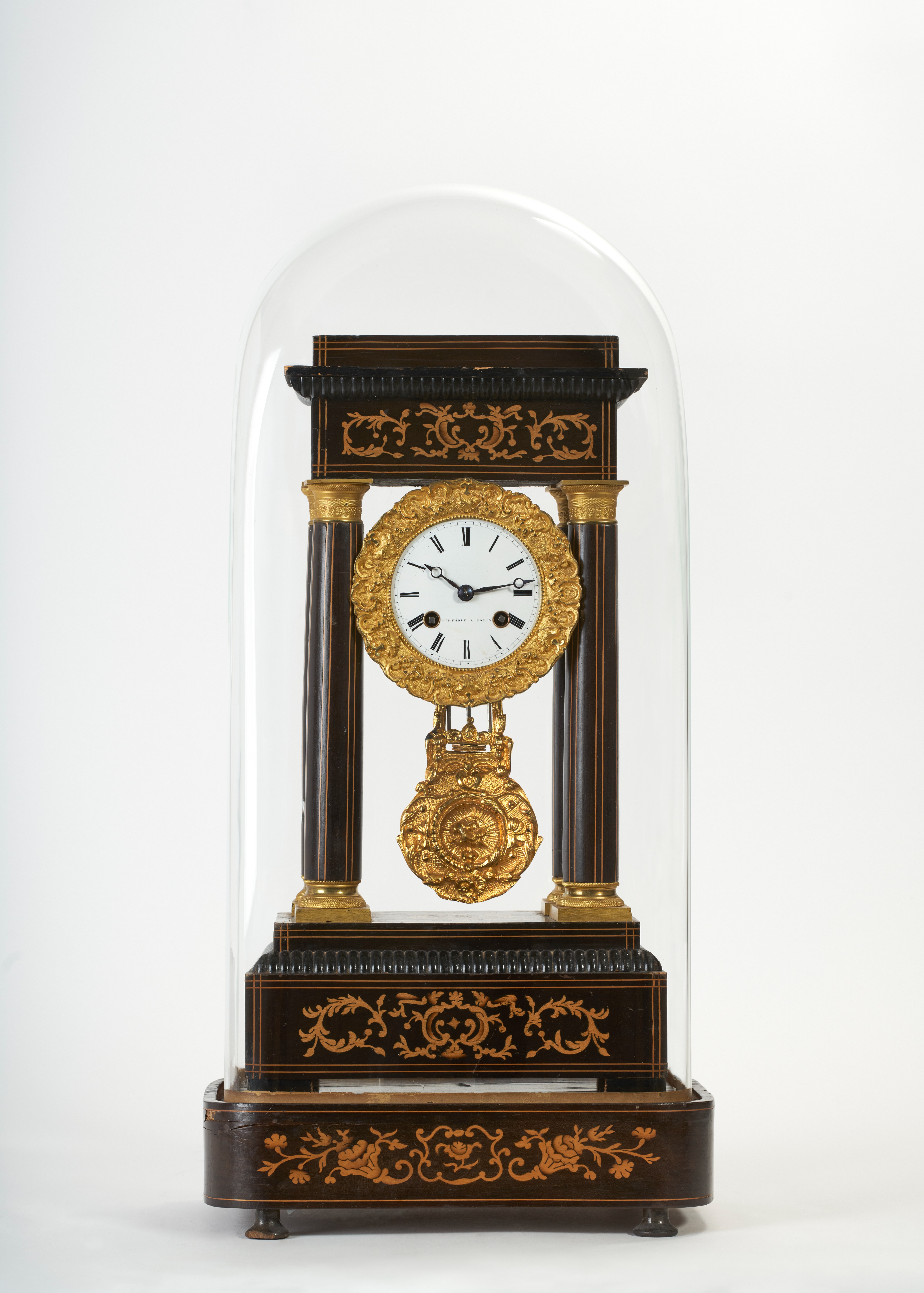 Reloj de sobremesa [Mantel clock]