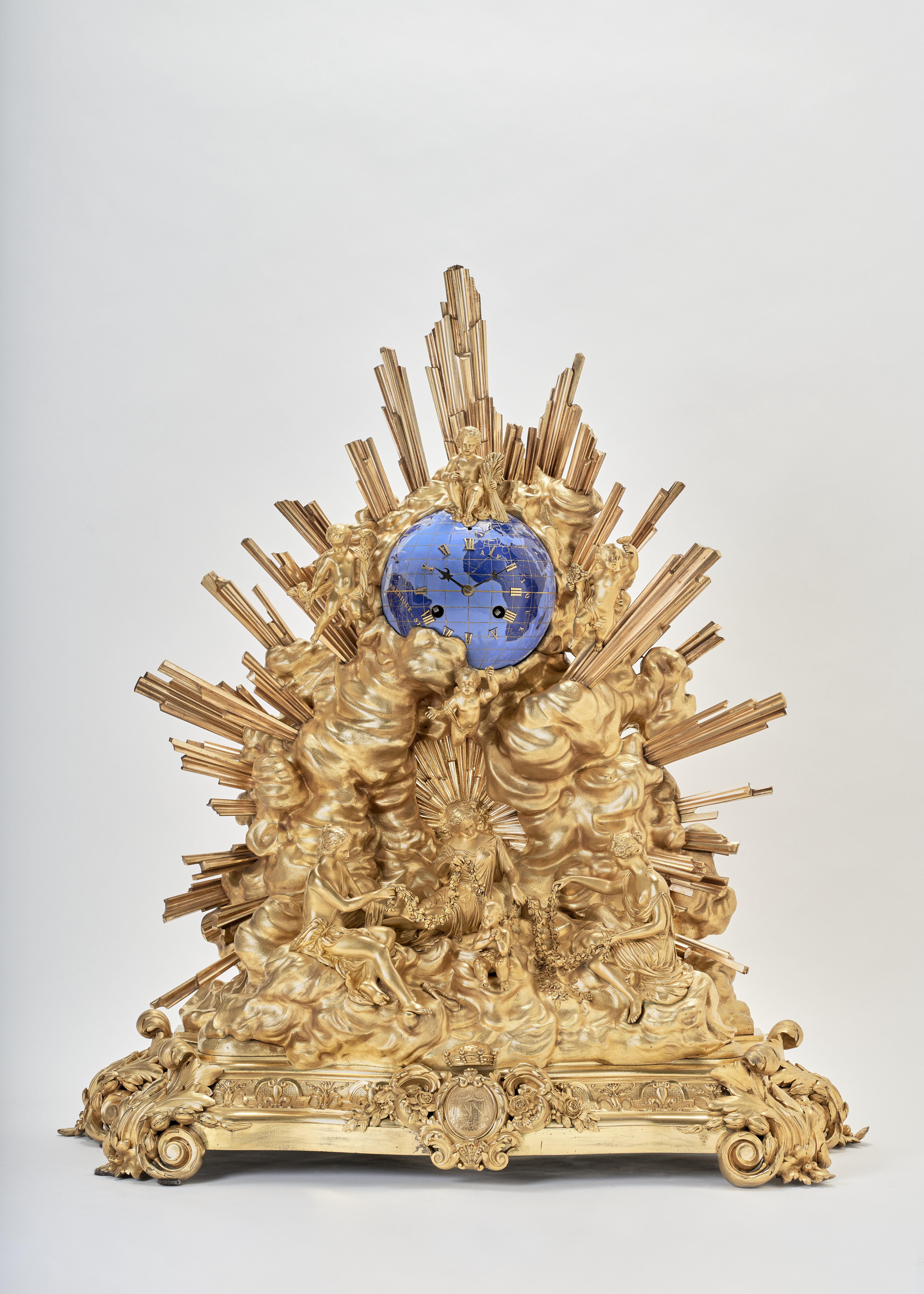 Reloj de sobremesa. El nacimiento de un príncipe francés