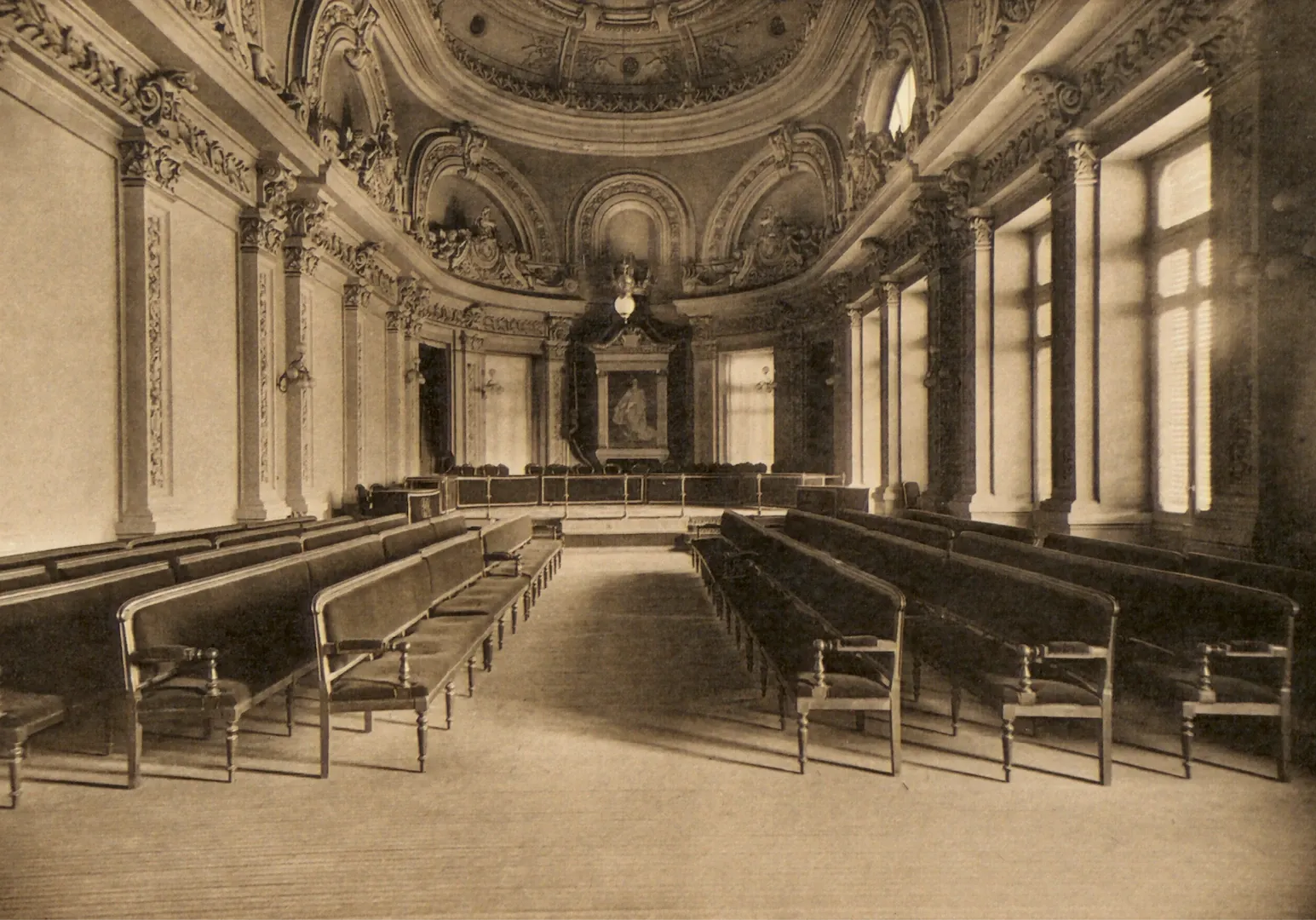 Madrid. Salón de Juntas Generales de Accionistas del edificio del Banco de España. 1924. Impresor: Hauser y Menet. Fototipo. N.º inv. 2204.