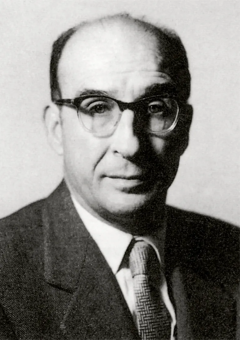 Retrato de Joan Sardà i Dexeus, director del Servicio de Estudios entre 1956 y 1965 y uno de los artífices del Plan de Estabilización de 1959. Ca. 1956-1965. Fotógrafo: desconocido. Medio tono.