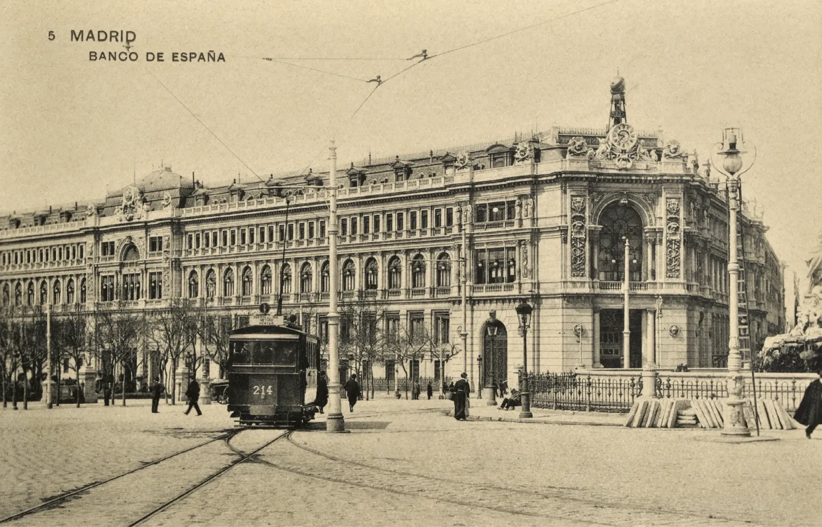 Madrid. Vista del Banco de España. Impresor: Hauser y Menet. Ca. 1925. Fototipo. Tarjeta postal.